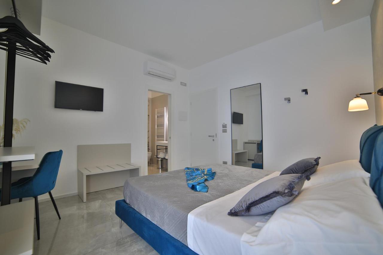 Calaluna Rooms Porto Cesareo Exterior photo